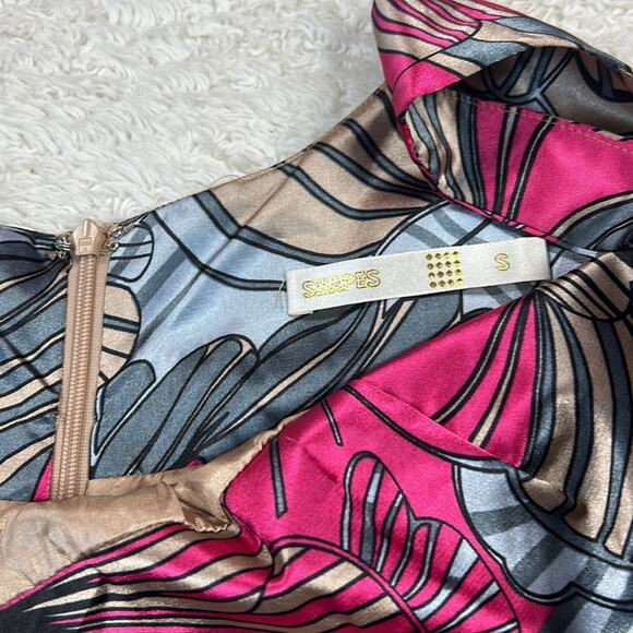Shapes floral print satin sheath dress in pink, grey, tan, size small - Picture 8 of 10